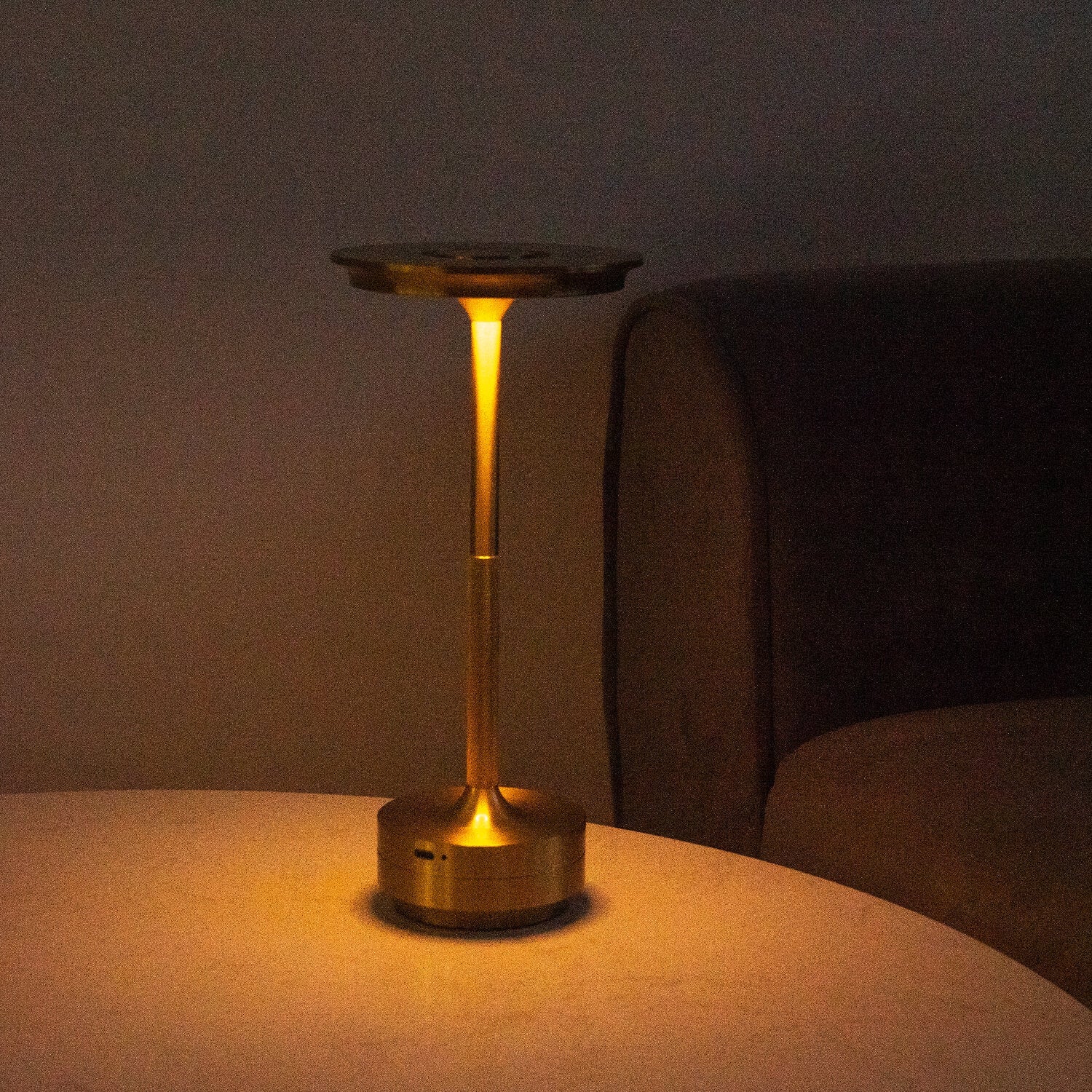 CZBRM™ Metallic Cordless Table Lamp