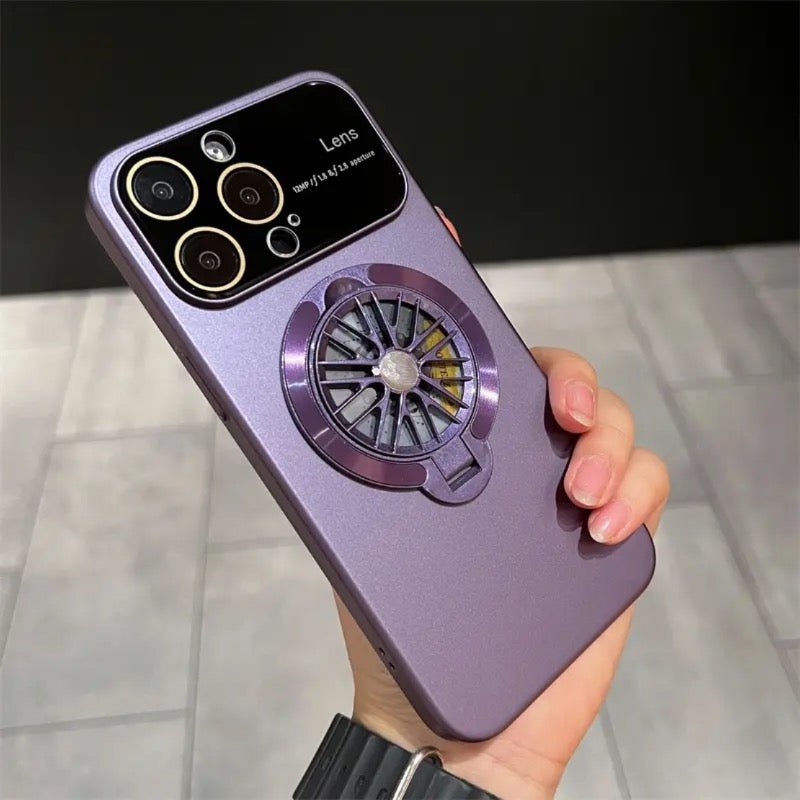 Lens protection rotating gyroscope phone case