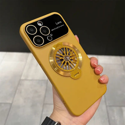 Lens protection rotating gyroscope phone case