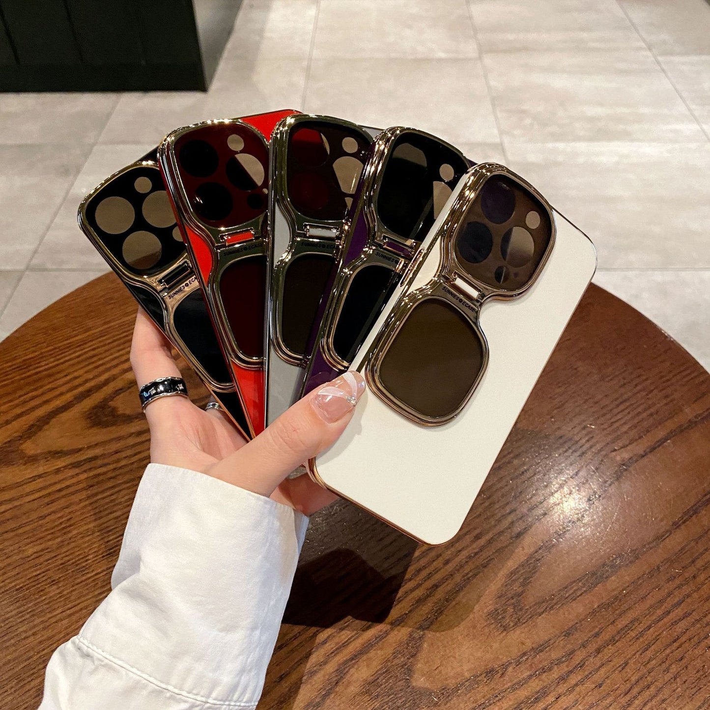 Premium sunglasses holder mobile phone case