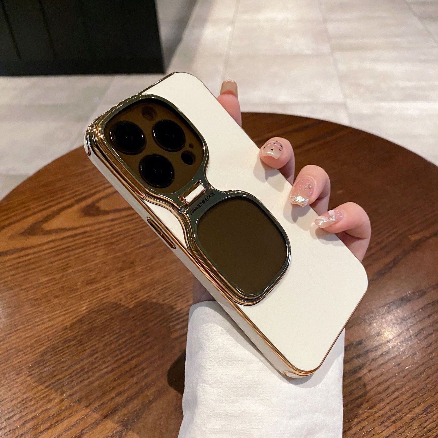 Premium sunglasses holder mobile phone case