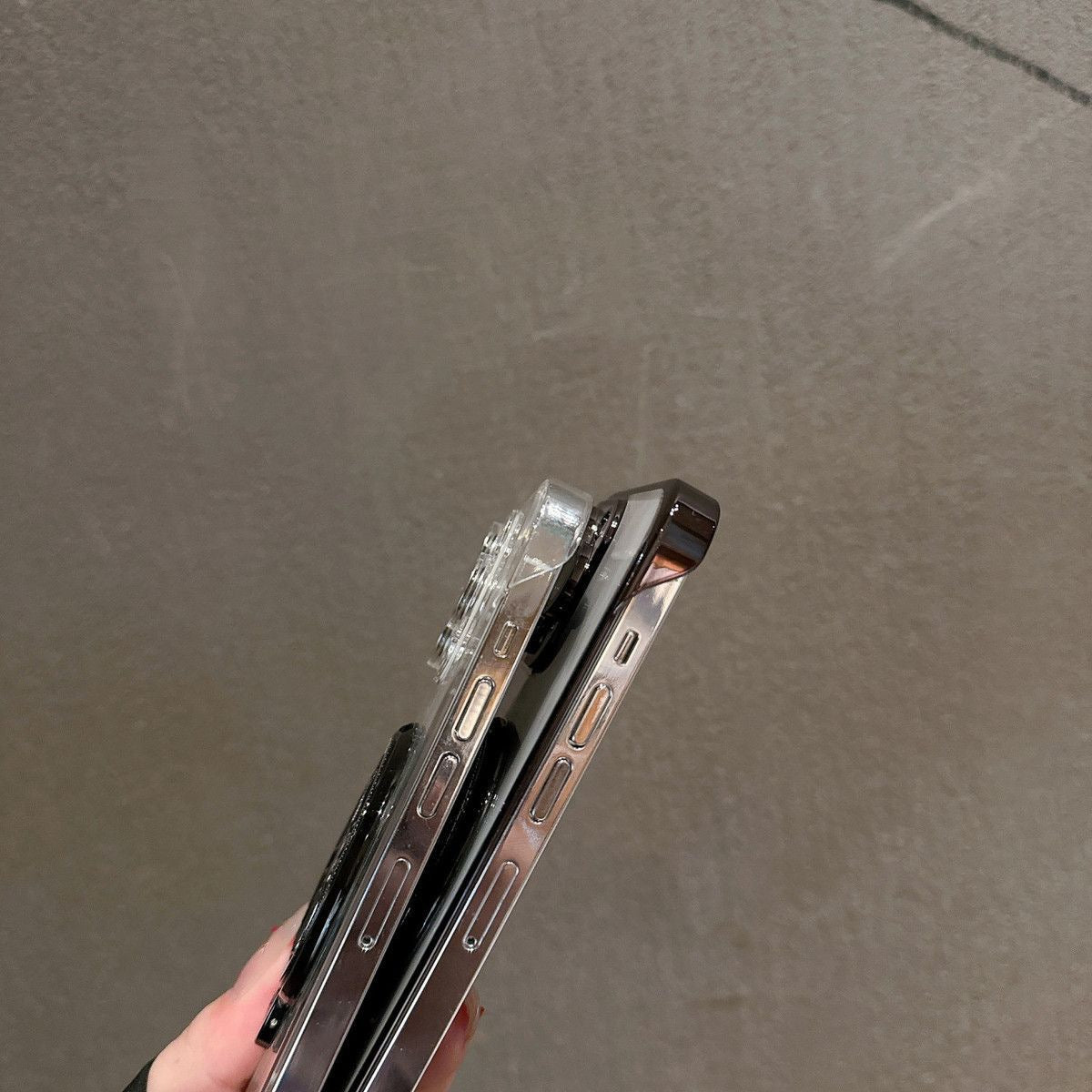 Frameless Rotating Gyroscope Phone Case