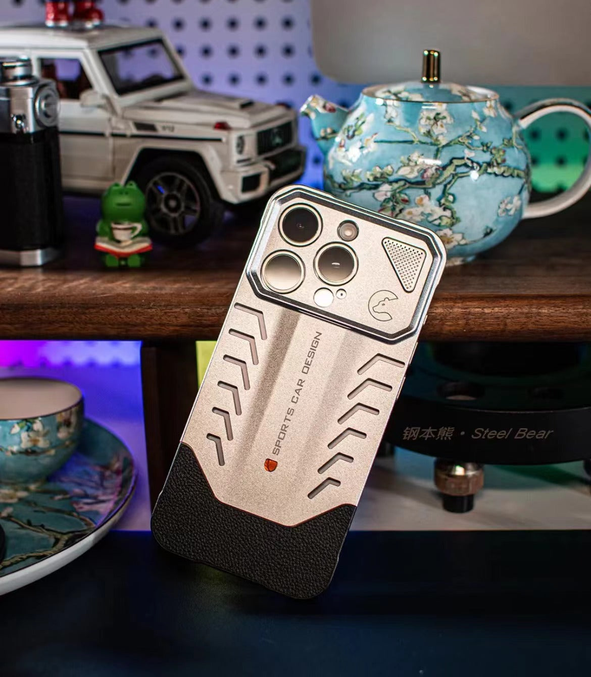 2025 New Supercar Design Metal Heat Dissipation Phone Case