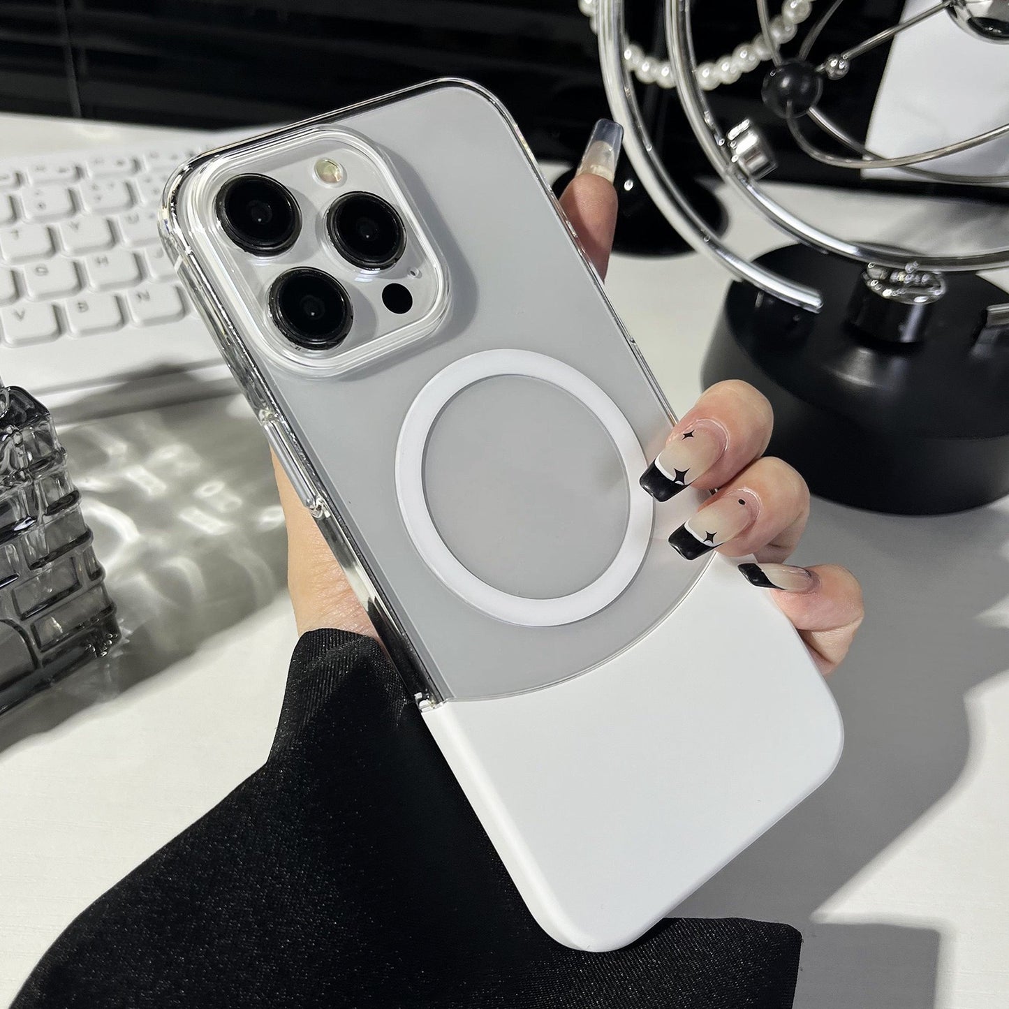 2-in-1 Spliced Magnetic Phone Case