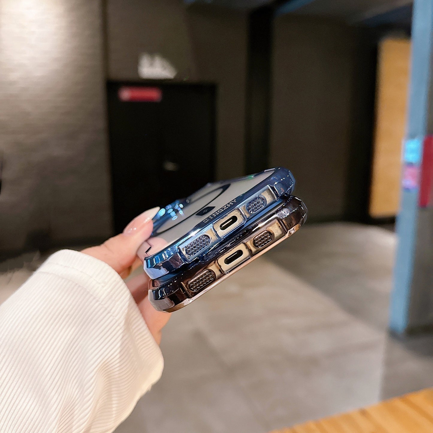 Electroplated Slim Waist Anti-fall Magnetic Phone Case