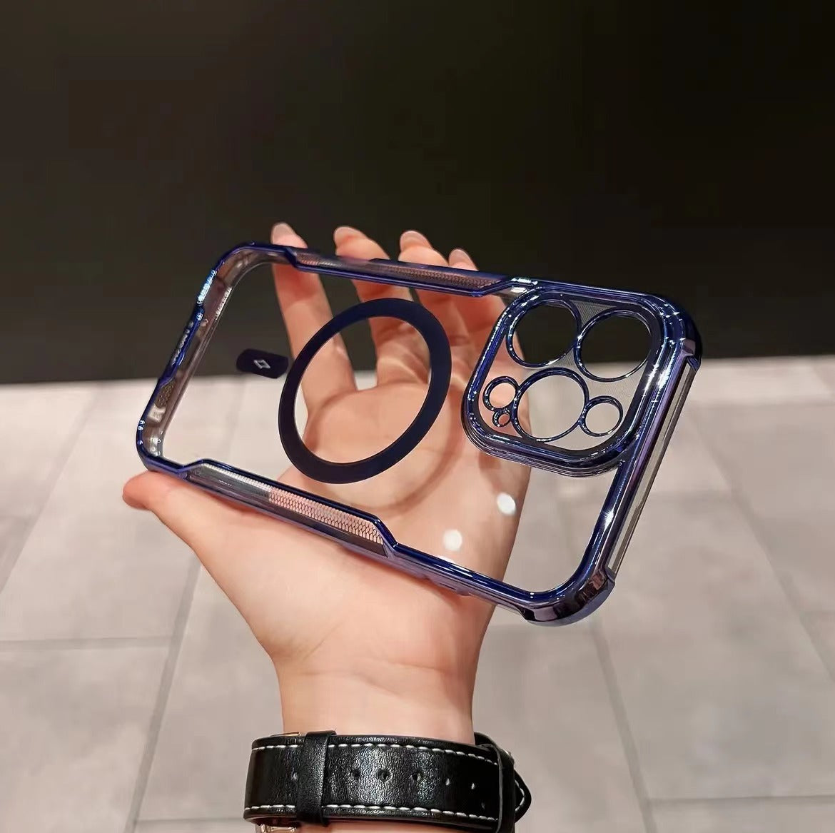 Electroplated Slim Waist Anti-fall Magnetic Phone Case