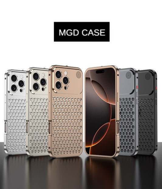 Metal Snap Lens Protection Aromatherapy Heat Dissipation Mobile Phone Case