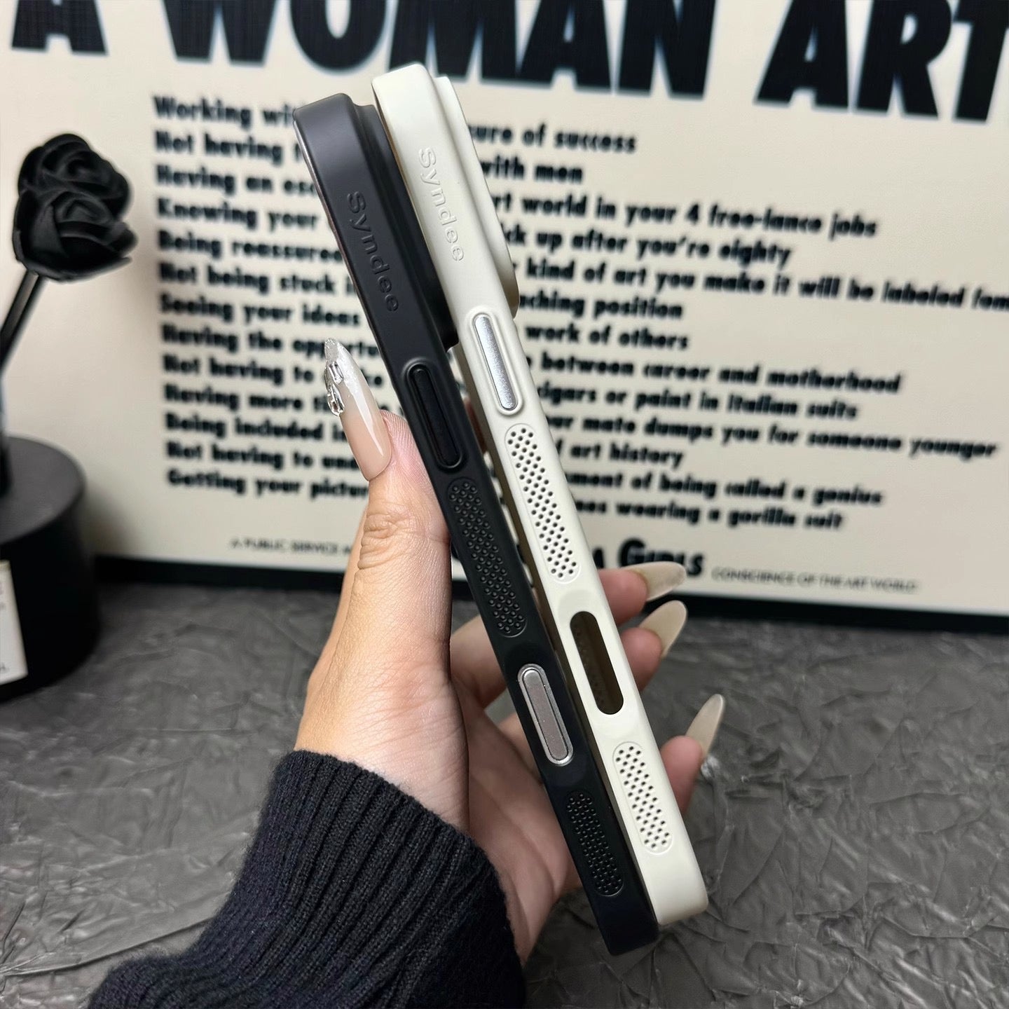 New summer breathable heat dissipation mesh magnetic suction anti-fall mobile phone case