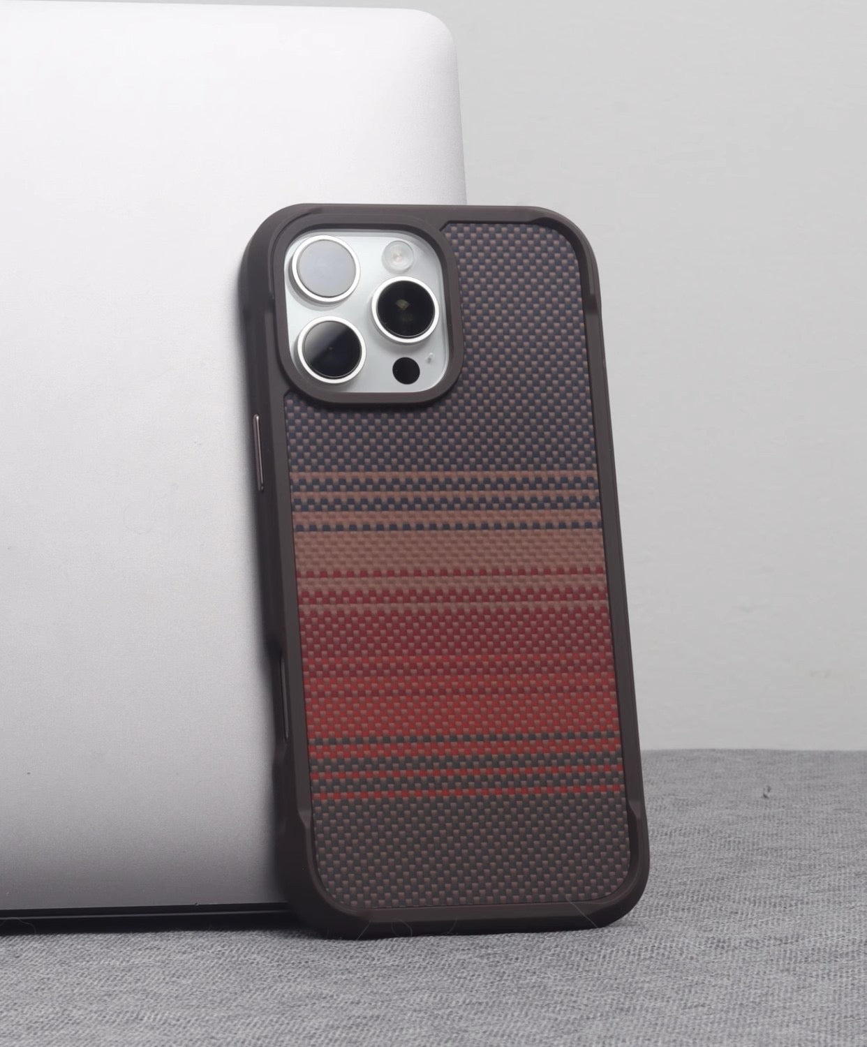 Kevlar Carbon Fiber Leather Anti-Fall Magnetic Phone Case