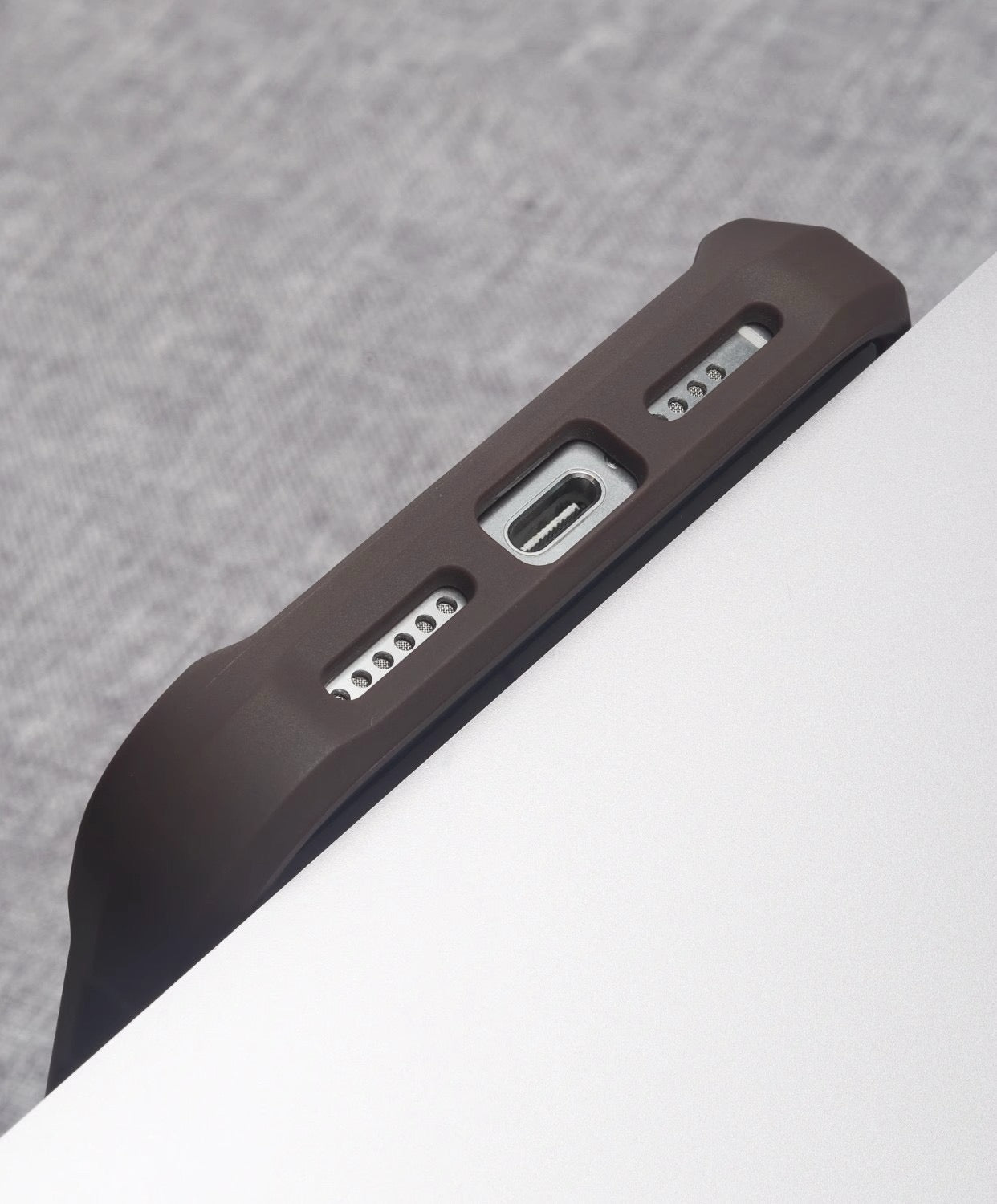 Kevlar Carbon Fiber Leather Anti-Fall Magnetic Phone Case