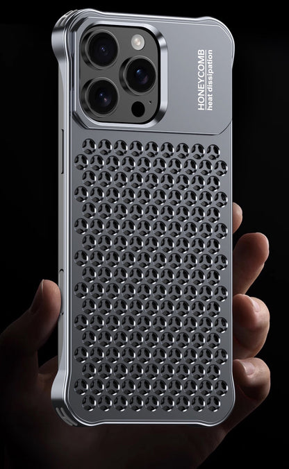 New Metal Hollow Heat Dissipation Bracket Phone Case