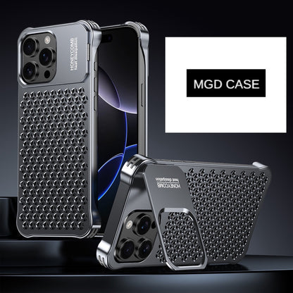 New Metal Hollow Heat Dissipation Bracket Phone Case