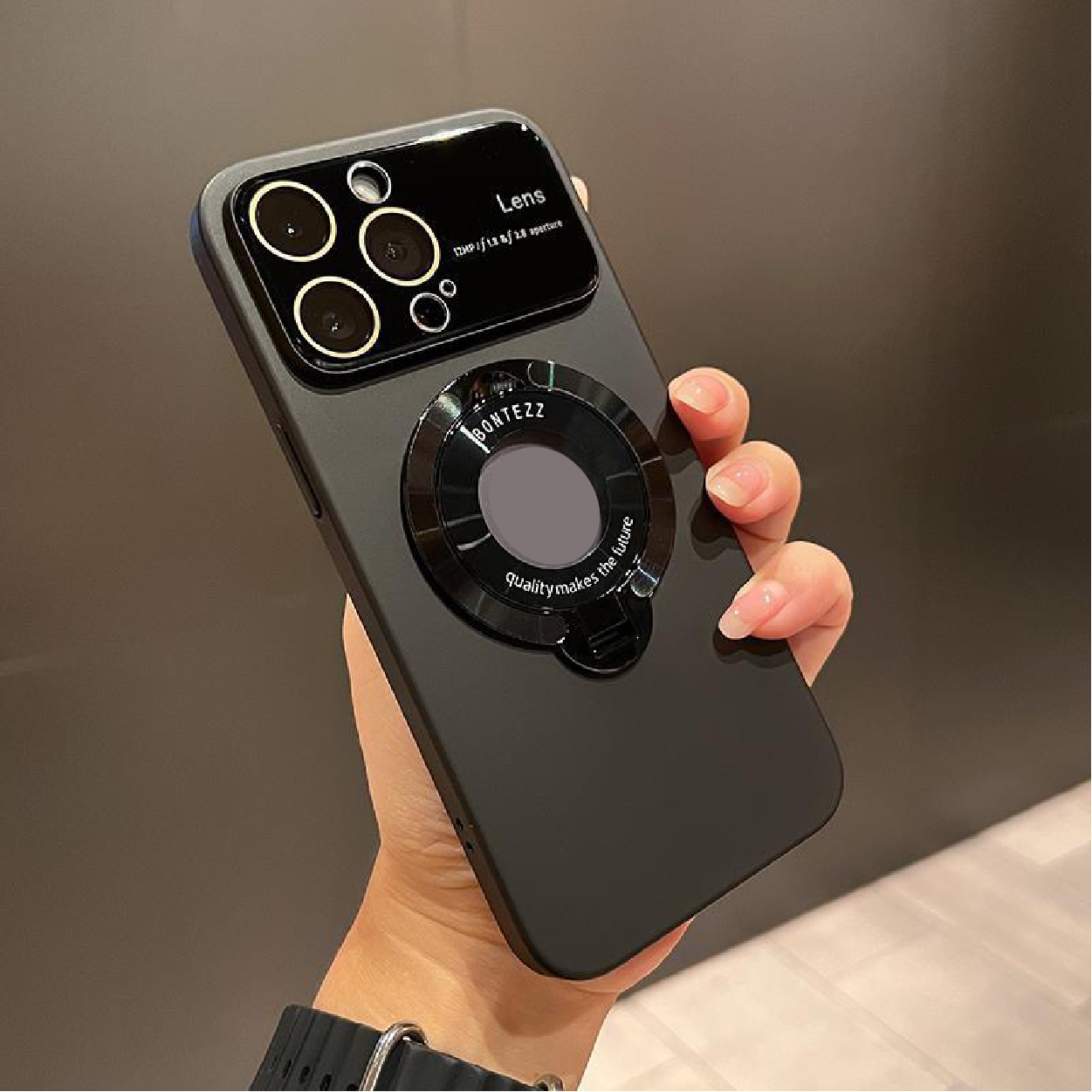 Fashion frosted lens protector bracket phone case