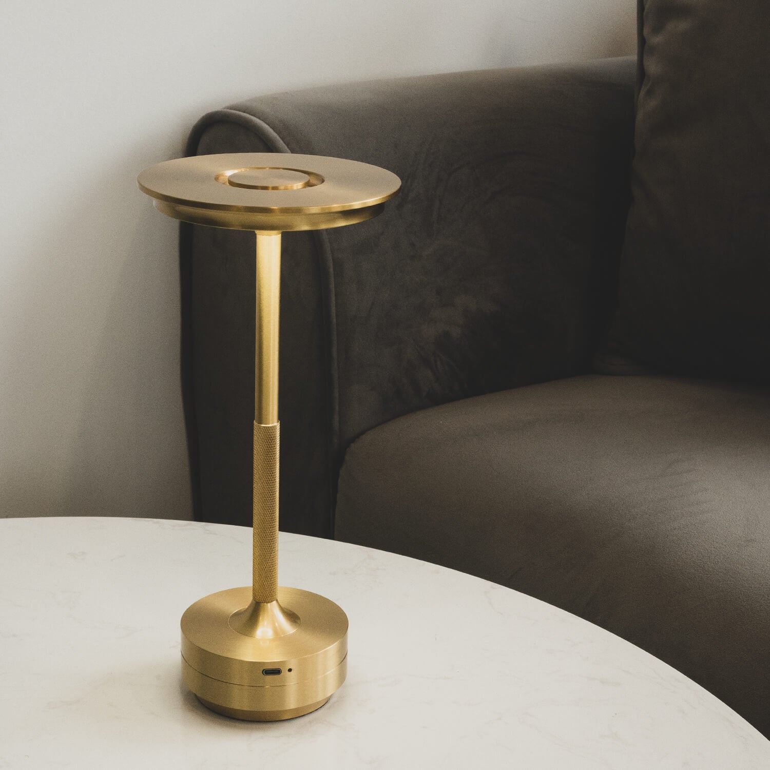 CZBRM™ Metallic Cordless Table Lamp