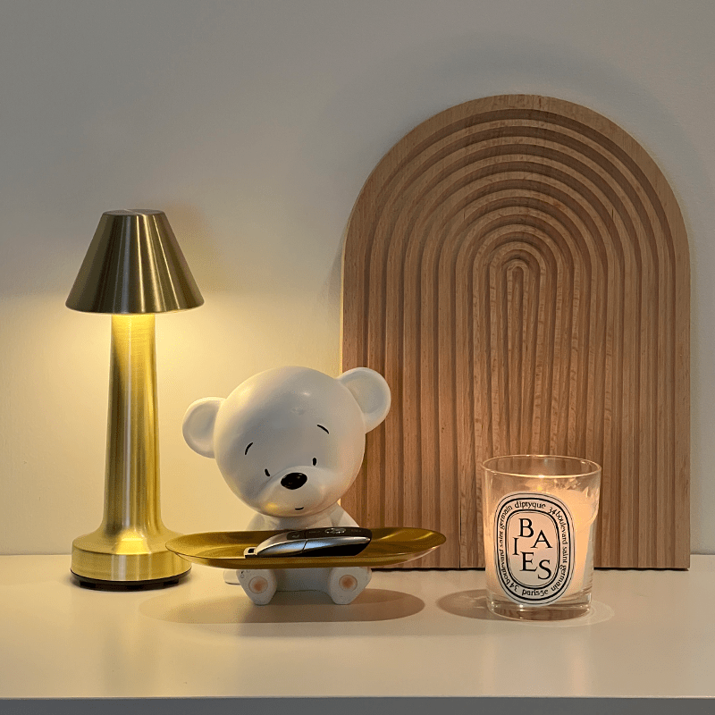 Bella Table Lamp