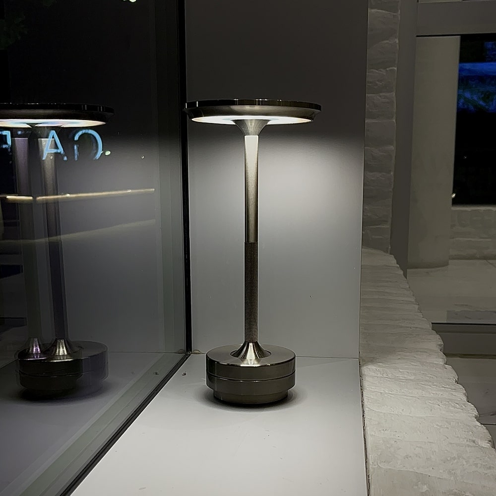 CZBRM™ Metallic Cordless Table Lamp