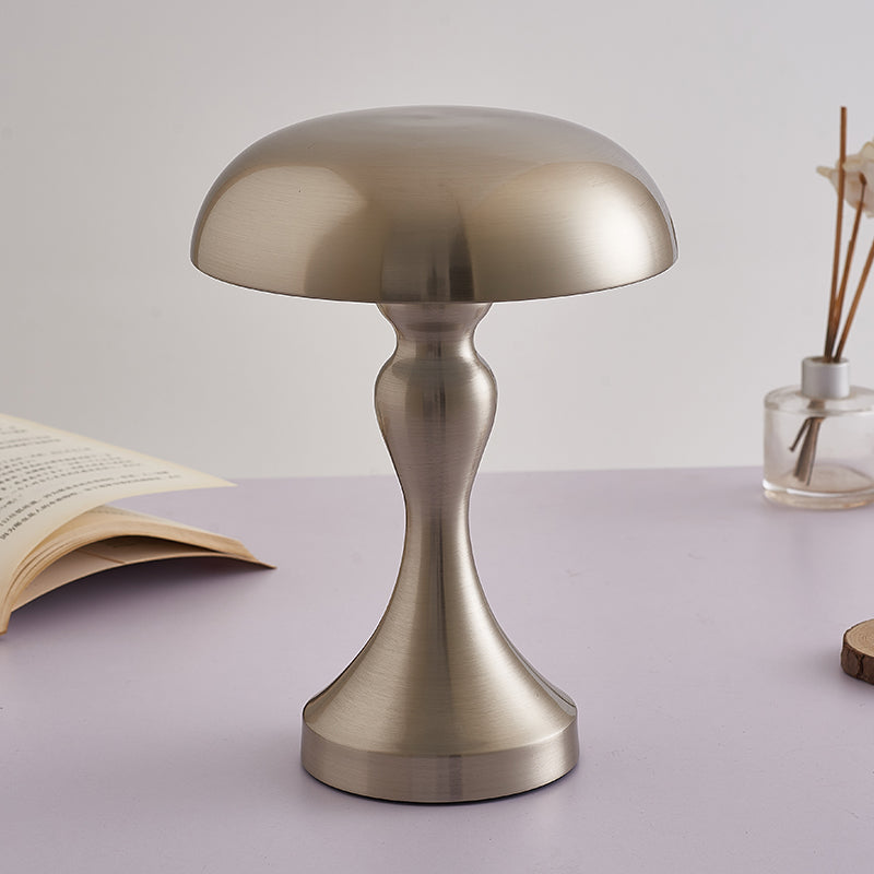 Vezir™ Table Lamp