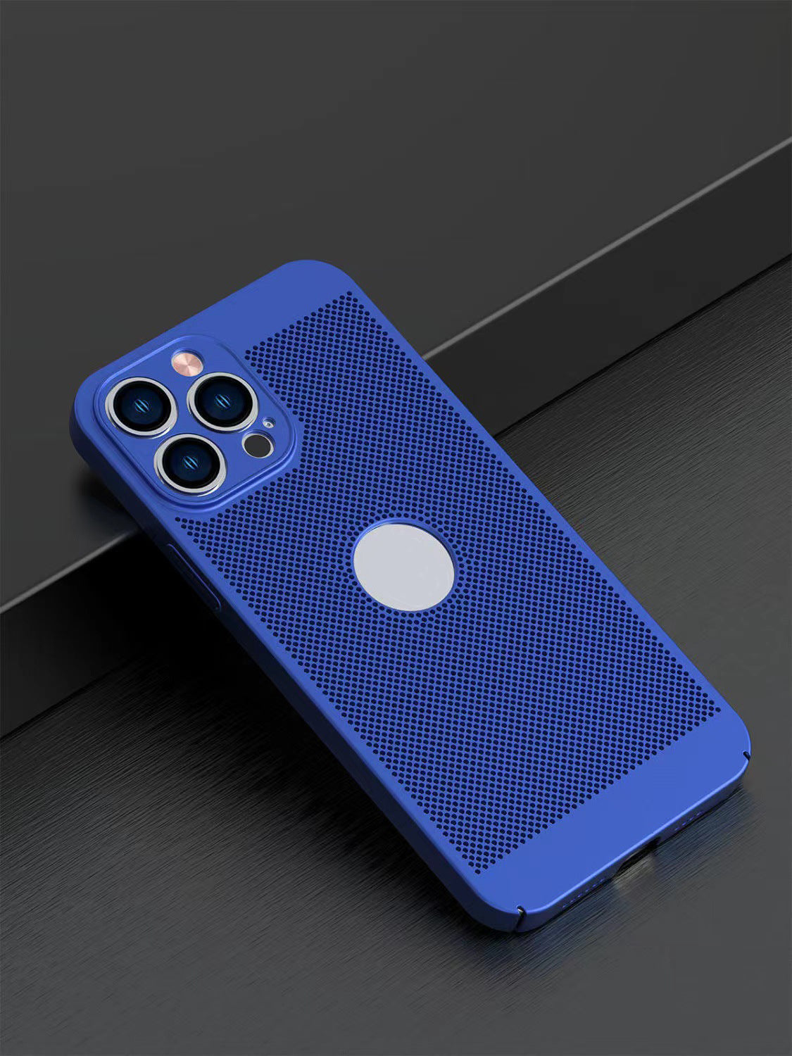 Breathable and heat dissipating phone case with frosted hard case